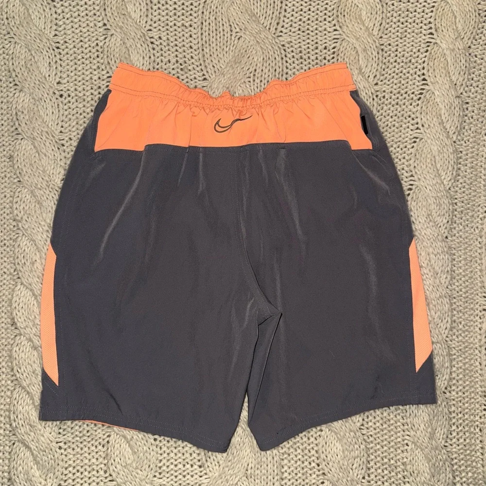 Nike Men's Athletic Shorts in Black and Orange